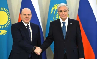 Токаев встретился с премьер-министром России Мишустиным: обсуждение миллиардных проектов и укрепление сотрудничества