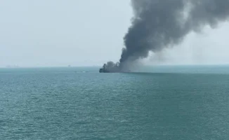 США потопили иранский военный корабль в Индийском океане: более 80 моряков погибли