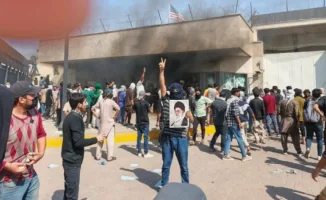 Социальные волнения в Пакистане: атака на консульство США в Карачи приводит к жертвам