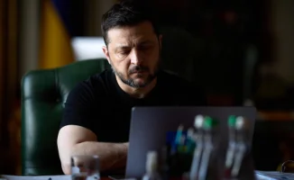 Президент Украины Владимир Зеленский предупредил жителей страны о готовящемся массированном ударе со стороны России.