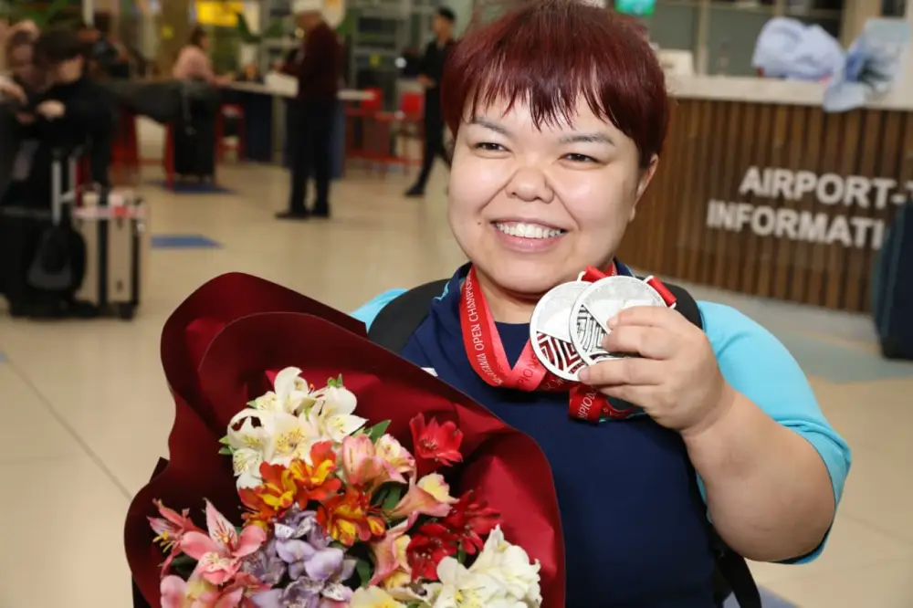 Гаухар Омирзакова из Алматы стала серебряным призёром чемпионата Азии–Океании по пара пауэрлифтингу (2)