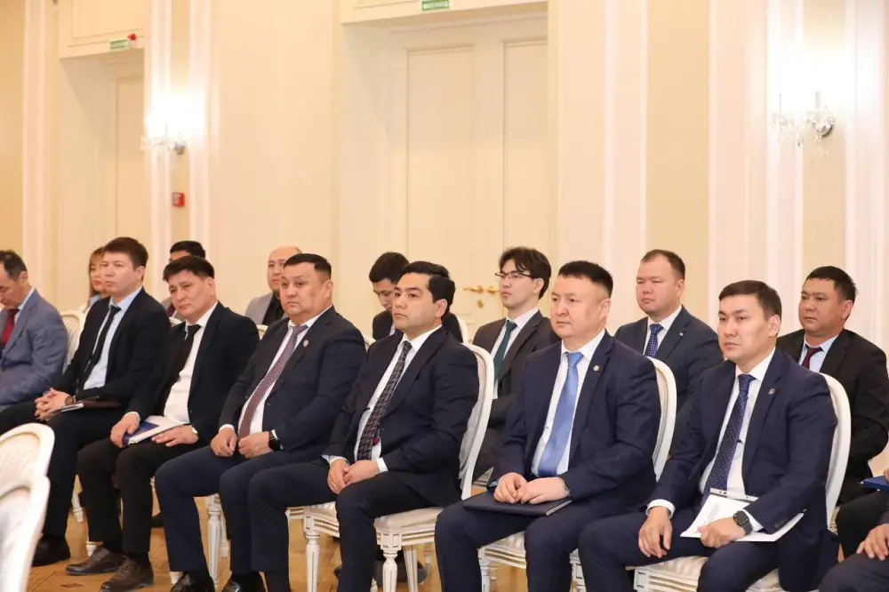 В Мангистау прошёл региональный форум в рамках проекта «TURǴYNDAR AMANATY» (2)