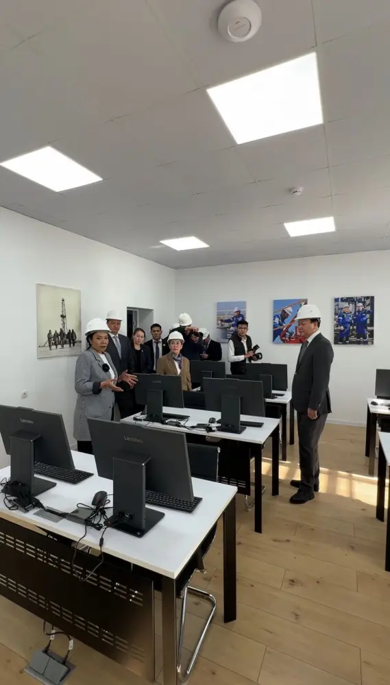 Алексей Цой ознакомился с деятельностью филиала Губкинского университета в Атырау (3)