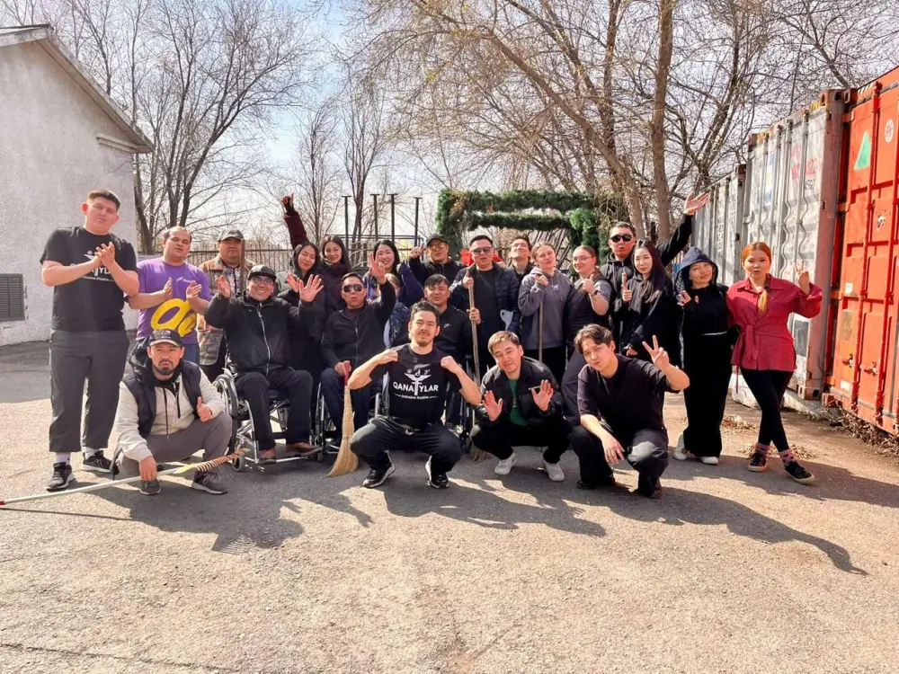 Чистота как культура: театр «Қанаттылар» поддержал экоинициативу в столице (4)