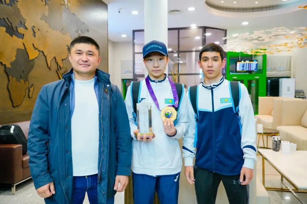 Историческая победа спустя 20 лет: ставшая чемпионкой мира столичная таэквондистка вернулась на родину (5)