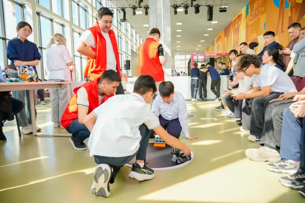 Фестиваль студенческой КВН-лиги «ЖасStar» провели в Астане (10)