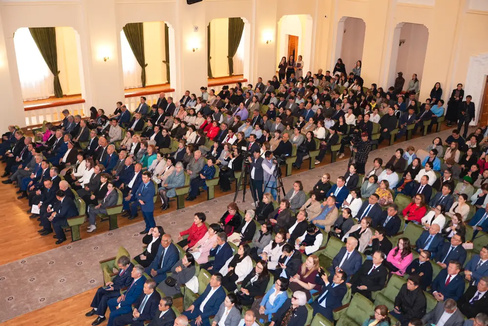 ТОРЖЕСТВЕННОЕ МЕРОПРИЯТИЕ, ПОСВЯЩЁННОЕ ДНЮ РАБОТНИКОВ НАУКИ КАЗАХСТАНА (8)