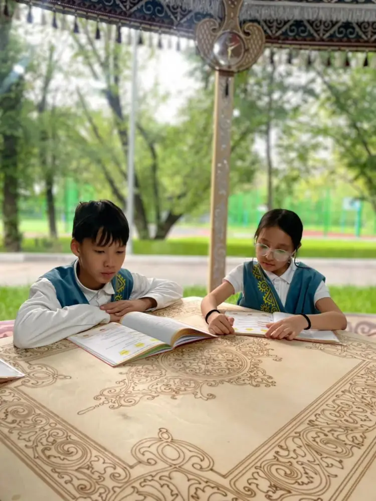 В Алматы открылся этно-кабинет «Парасат шаңырағы» на базе гимназии №138 (5)