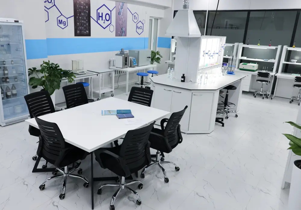 В Satbayev University открыли новые лаборатории и TECHNOPARK STROYTECH ко Дню науки (7)