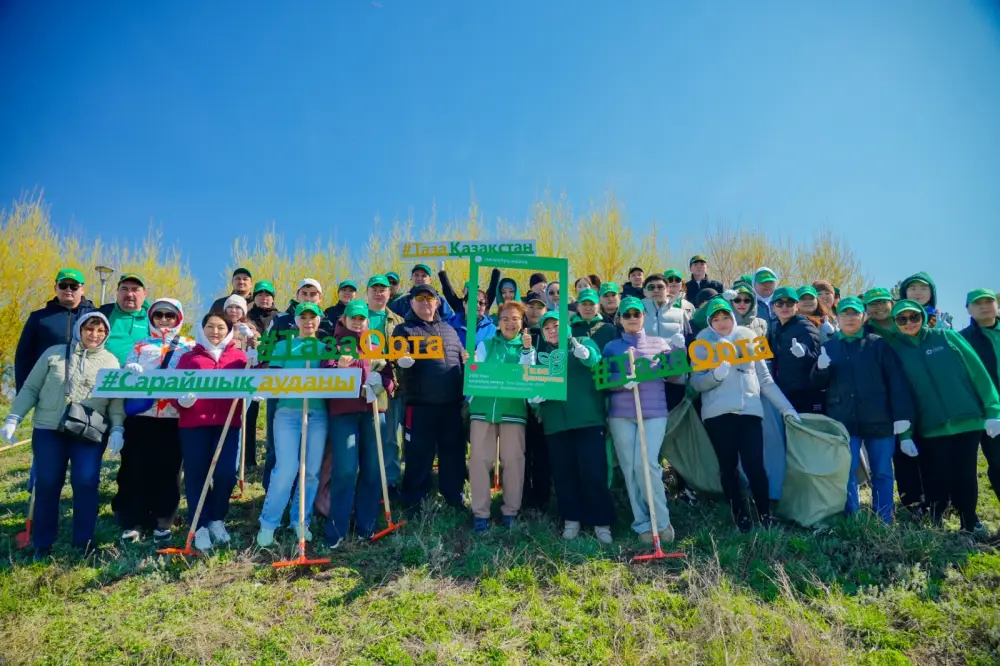 Halyk Bank поддержал общенациональную инициативу «Таза Қазақстан» в столице (7)