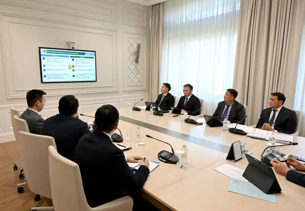 Аким Алматы поручил усилить контроль за чистотой города и запустить новую программу благоустройства (2)