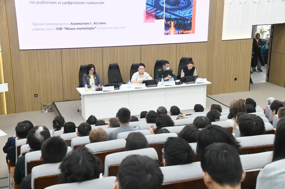 Сотни соискателей и работодателей собрала на своей площадке ярмарка вакансий в Астане (2)