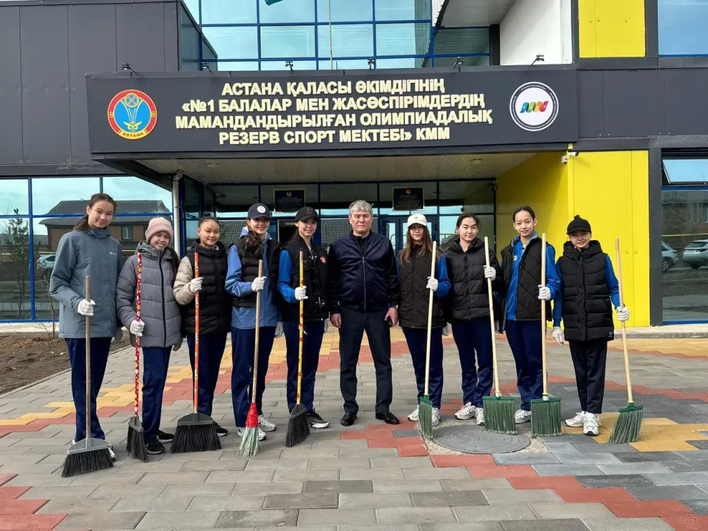 Именитые столичные спортсменки приняли участие в акции «Таза Қазақстан» (5)