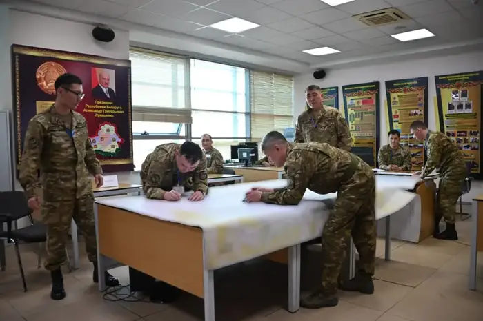 Магистранты и докторанты военного вуза отрабатывают оборонительные операции на стратегическом уровне (4)