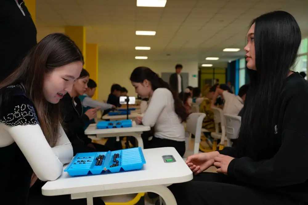 Национальная школьная лига: в Астане проходит республиканский турнир (6)