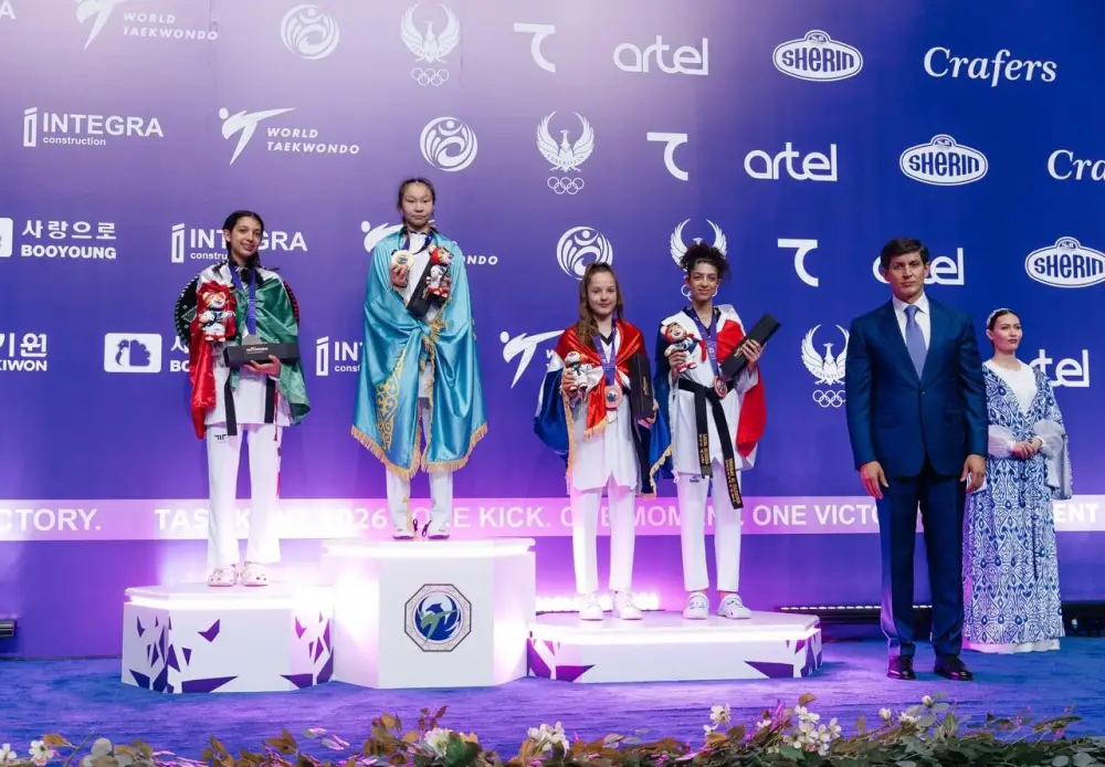 Столичная таеквондистка завоевала историческое золото на чемпионате мира среди юниоров (7)