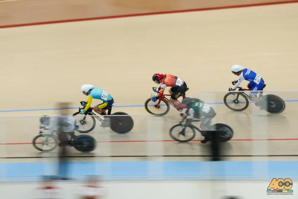 Астанинские велогонщики завоевали несколько медалей на чемпионате Азии (4)