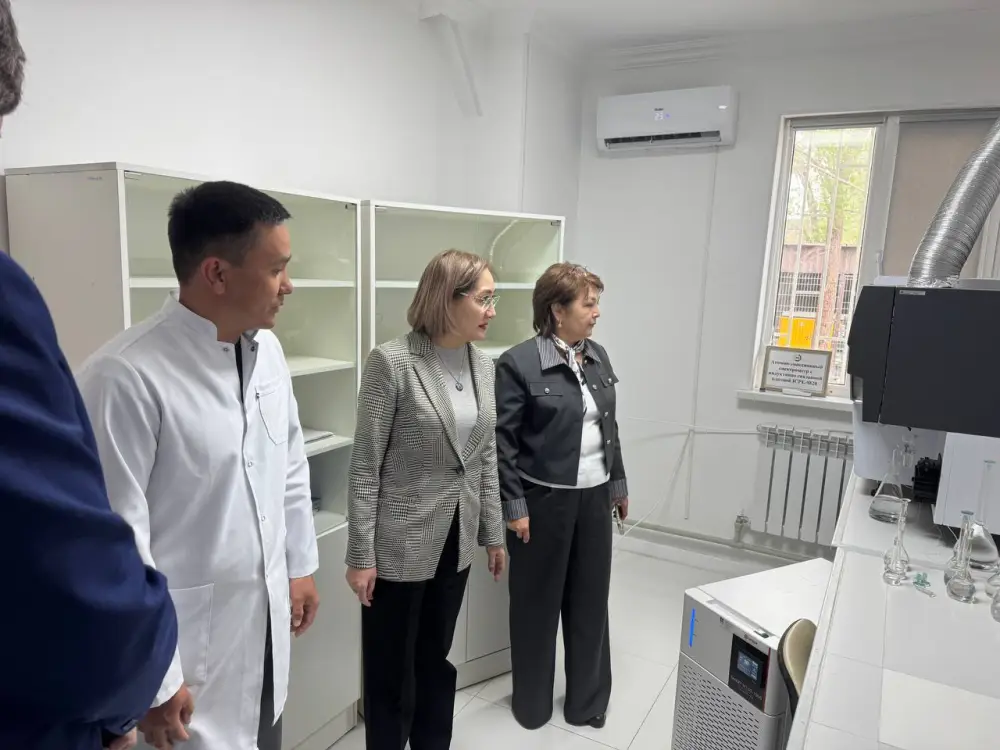 Председатель Комитета санитарно-эпидемиологического контроля С. Бейсенова прибыла с рабочим визитом в Алматинскую область (2)