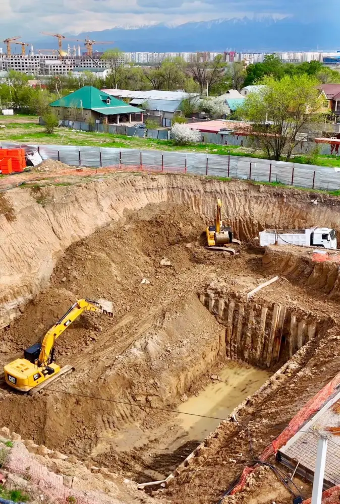 В Алматы на ул. Строительной реализуется проект стратегического коллектора для 200 тыс. жителей (3)