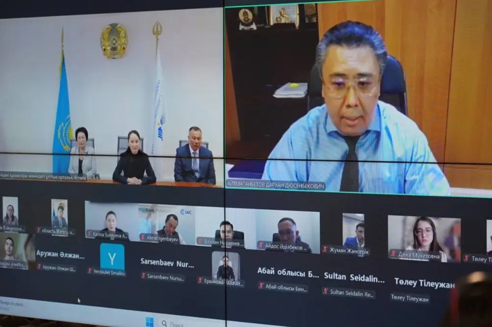В правозащитном центре прошла встреча со стипендиатами программы «Болашак» (3)
