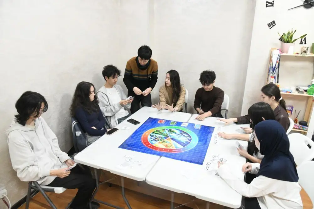 «Таза Қазақстан»: в Астане прошел экологический квиз для молодежи (3)