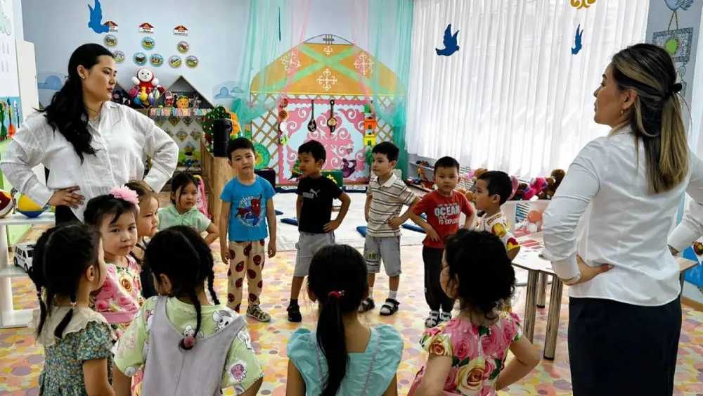 «Закон и порядок»: в детском саду Астаны прошло методико-воспитательное мероприятие (4)