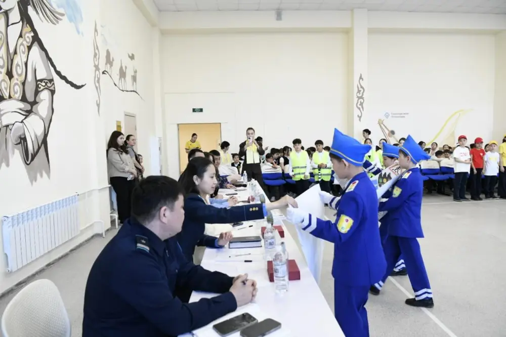 «Безопасная дорога — залог будущего»: в Астане организовано важное мероприятие для школьников (3)