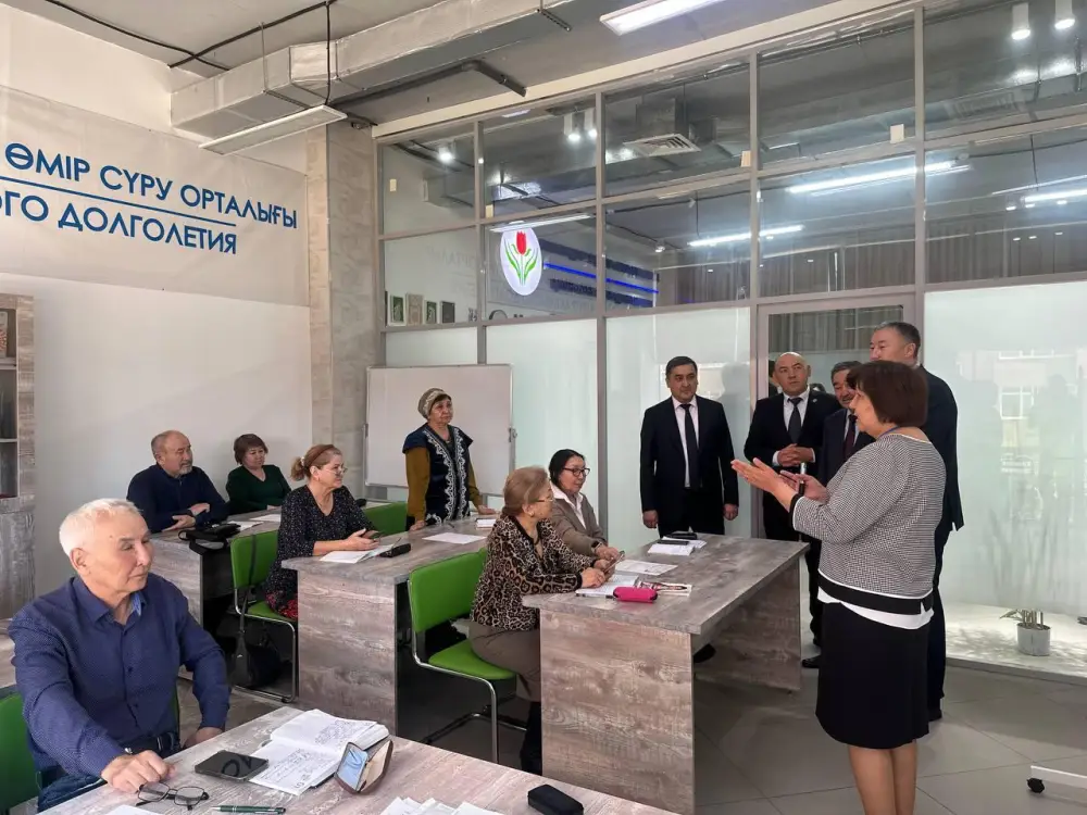 Астанада Қырғыз Республикасының делегациясы белсенді ұзақ өмір сүру орталығында тәжірибе алмасты (2)