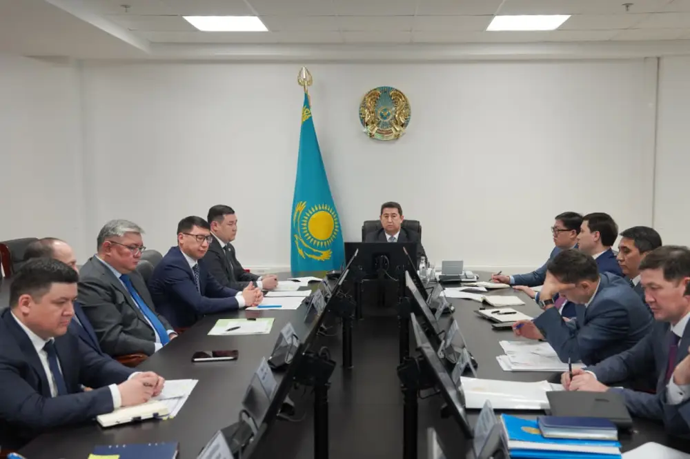 А. Сапаров: Благодаря поддержке Главы государства у аграриев есть все условия для успешного проведения посевной (3)
