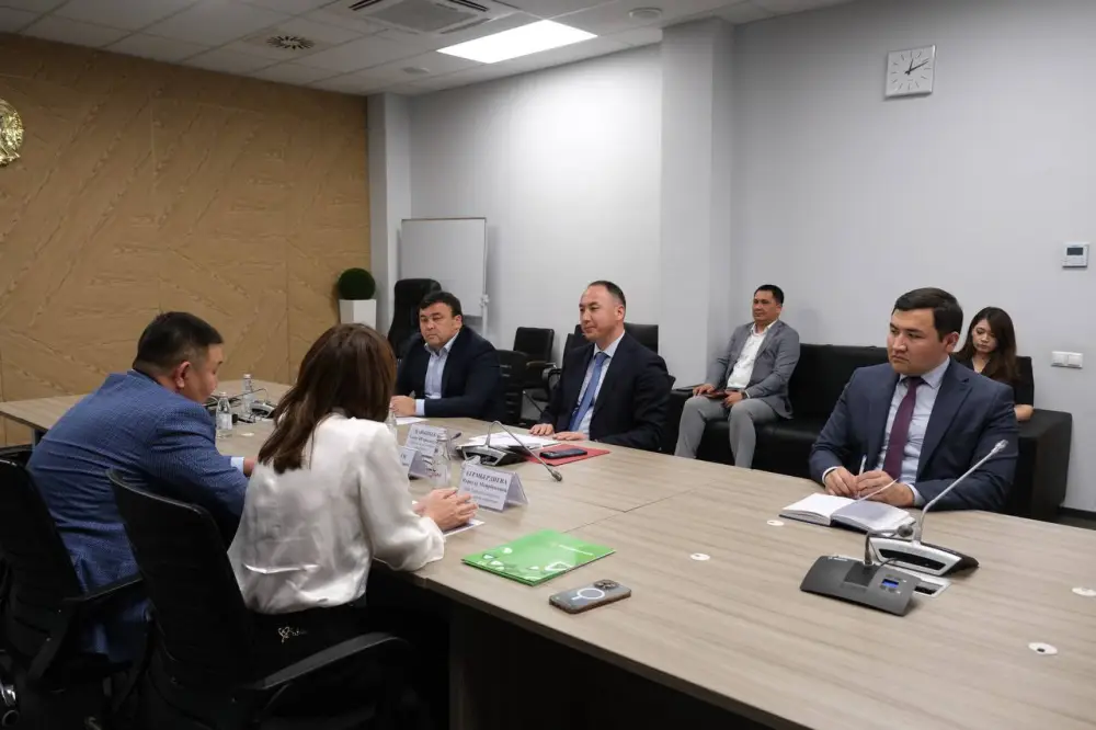 В ТУРКЕСТАНЕ ОТКРЫЛСЯ ОБЛАСТНОЙ ФИЛИАЛ АО «БАНК ЦЕНТР КРЕДИТ» (3)