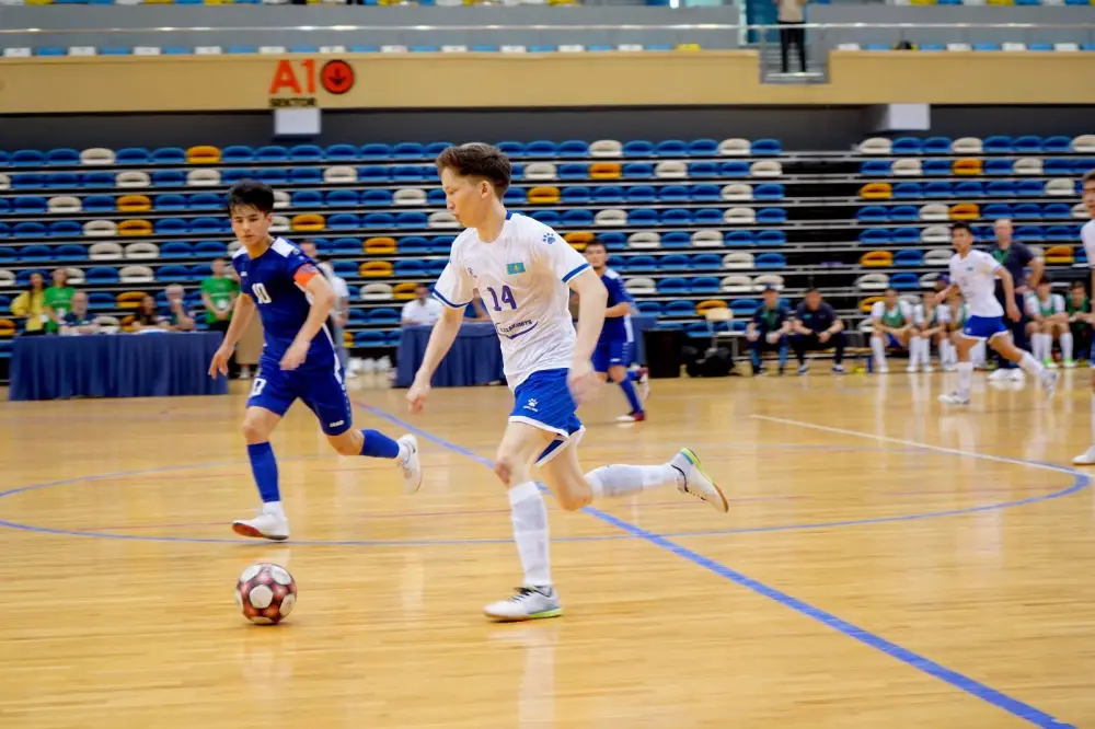 В Астане проходит чемпионат страны по сурдо-футзалу среди молодежи (2)