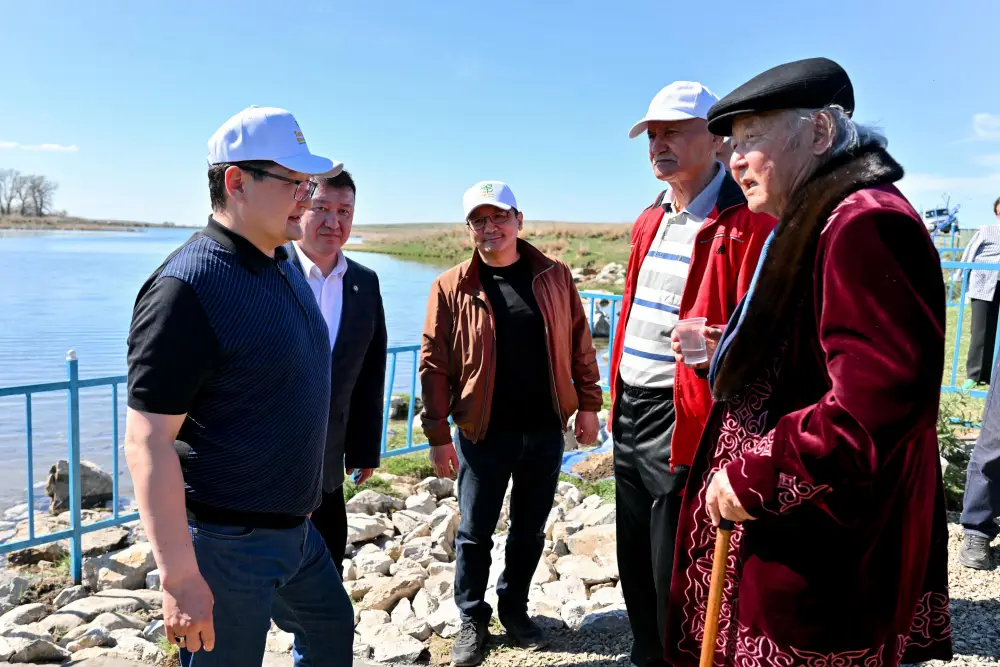 В Жарминском районе в рамках программы «Таза Қазақстан» прошла экологическая акция «Мөлдір бұлақ» (9)