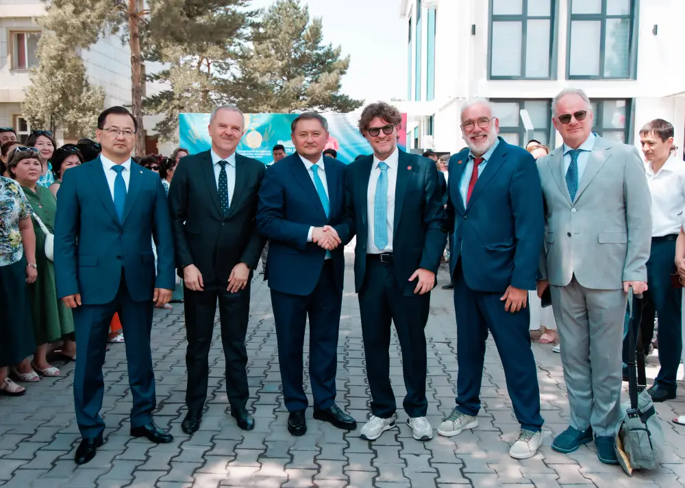 Филиал Marche Polytechnic University на базе Жетысуского университета получил полный юридический статус (4)