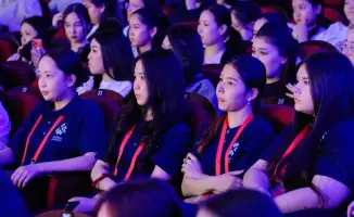 Фестиваль КВН-лиги «ЖасStar» в Астане собрал 11 команд из колледжей и школ