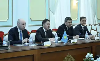 В Астане заместитель министра иностранных дел Казахстана встретился с делегацией Сената Франции