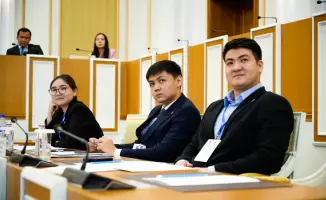 Юные юристы на правовом ринге: финал конкурса Amicus Curiae Challenge в Конституционном Суде