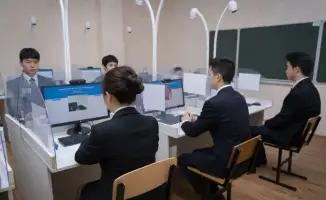 Мартовское ЕНТ 179 тысяч абитуриентов 70% преодолели порог средний балл 66 звезда 140 баллов