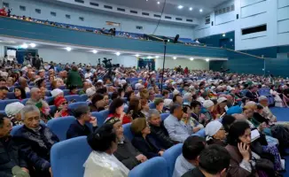 В Астане прошел республиканский айтыс "Алтын шаңырақ" с участием представителей этносов Казахстана