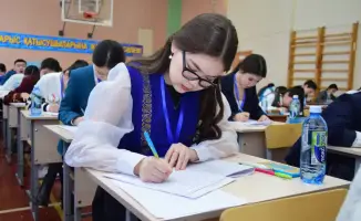 В Таразе проходит республиканская олимпиада по гуманитарным предметам, объединяющая 270 школьников из всех регионов страны