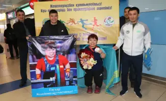 Гаухар Омирзакова из Казахстана завоевала серебро на чемпионате Азии–Океании по пара пауэрлифтингу в Бангкоке