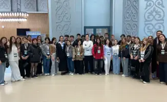 15 тысяч школьников и студентов участвуют в экологическом саммите в столице