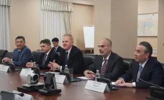 Кибербезопасность и ИИ обсудили в Астане