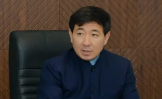 Казахстан: Вокзал за 16 миллиардов — новый маяк на горизонте, а средняя зарплата — как парус в бурном море экономики