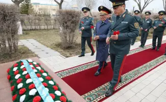 Церемония памяти воинов «Казбата» укрепляет патриотический дух и уважение к жертвам военной службы