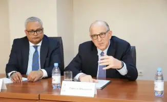 Встреча Талгата Ластаева с IATA: шаг к улучшению безопасности и модернизации авиационной инфраструктуры Казахстана
