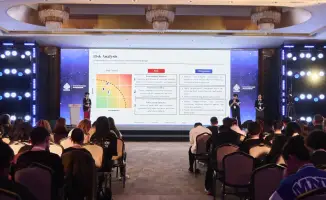 Студенты из 13 стран в Астане разрабатывают юридические решения для цифровой эпохи