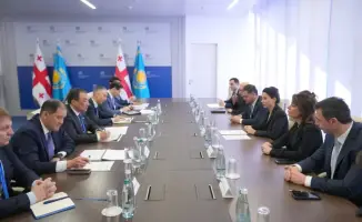 Казахстан и Грузия обсудили сотрудничество в сфере транспорта и логистики