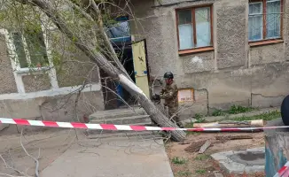 Серьёзные разрушения в Караганде: последствия сильного ветра для жилых объектов и инфраструктуры