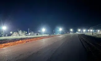 Установка новых фонарей в селе Гастелло повышает безопасность и комфорт для жителей