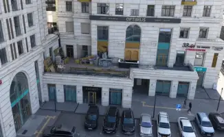 Court Orders Demolition of Illegal Restaurant Terrace in Almaty